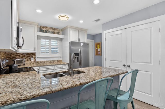 389 Club House Dr 4G, Gulf Shores, AL 36542
