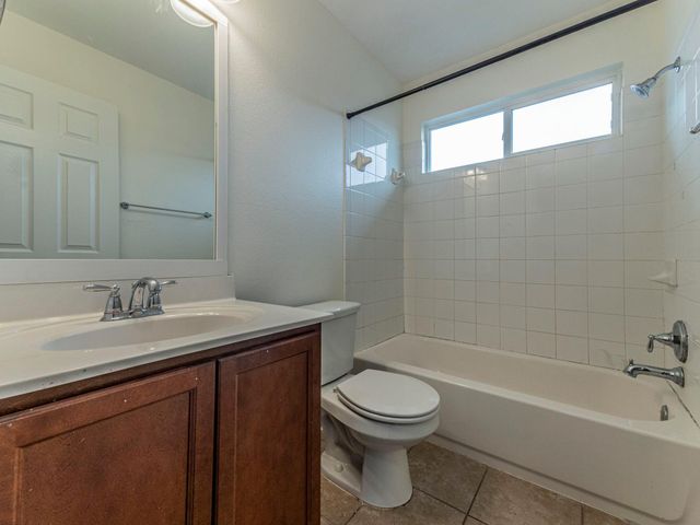 317 Ames CV, Kyle, TX 78640