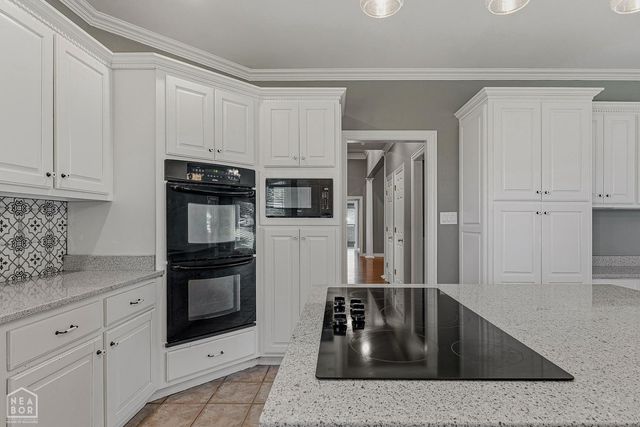4005 Sage Meadows Boulevard, Jonesboro, AR 72405