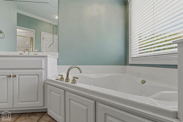 4005 Sage Meadows Boulevard, Jonesboro, AR 72405