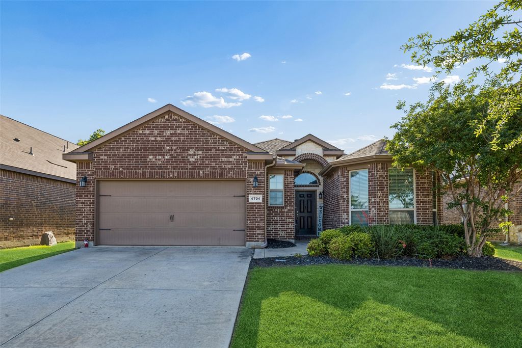4704 Shagbark Drive, Denton, TX 76226