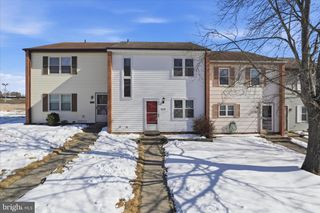 406 CRESTWOOD ST SW, Leesburg, VA 20175