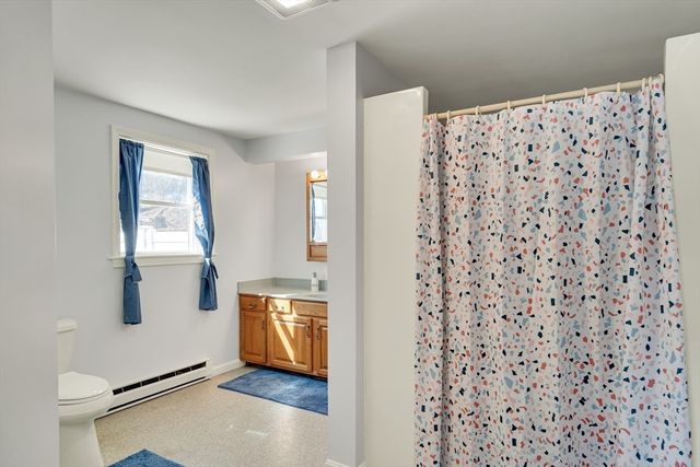 10 Gately Dr, Woburn, MA 01801