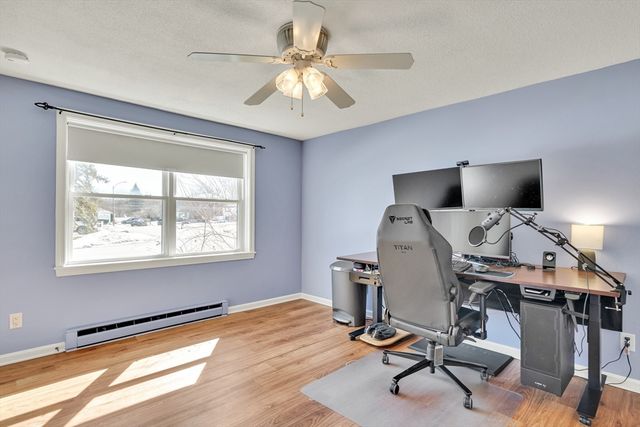 10 Gately Dr, Woburn, MA 01801