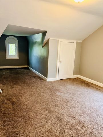5791 Somerset Avenue, Detroit, MI 48224