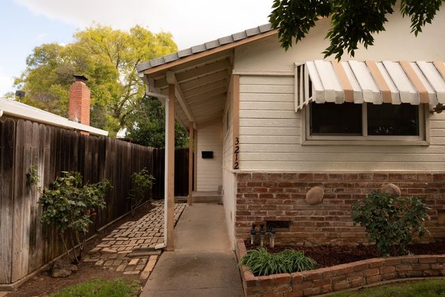 3212 Portsmouth Dr, Rancho Cordova, CA 95670