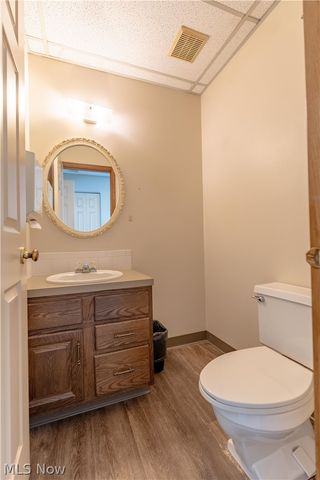 133 Wilbur Drive NE B11, North Canton, OH 44720