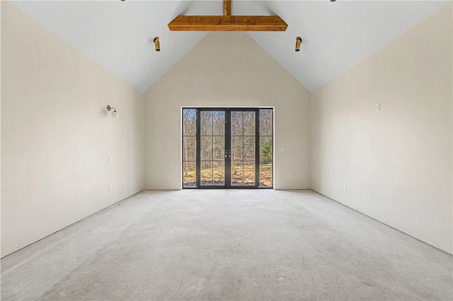 18318 Pepper Hills Drive, Siloam Springs, AR 72761