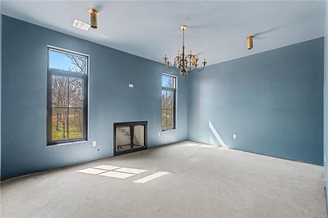 18318 Pepper Hills Drive, Siloam Springs, AR 72761