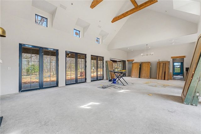 18318 Pepper Hills Drive, Siloam Springs, AR 72761