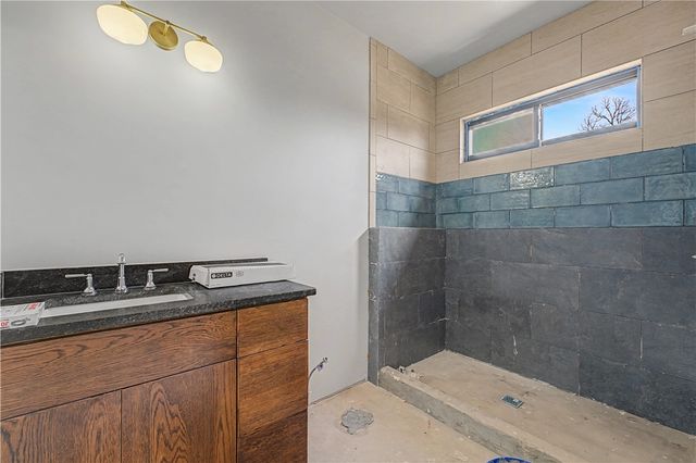 18318 Pepper Hills Drive, Siloam Springs, AR 72761