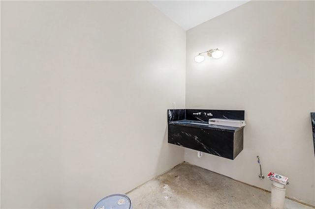 18318 Pepper Hills Drive, Siloam Springs, AR 72761