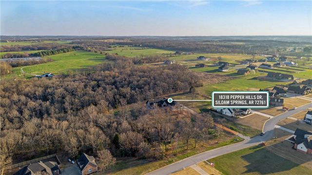 18318 Pepper Hills Drive, Siloam Springs, AR 72761