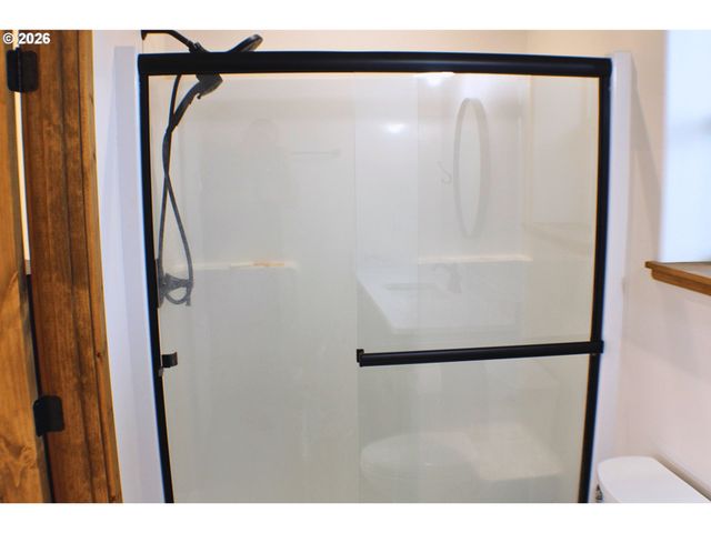 3716 WEAVER Rd, Riddle, OR 97469