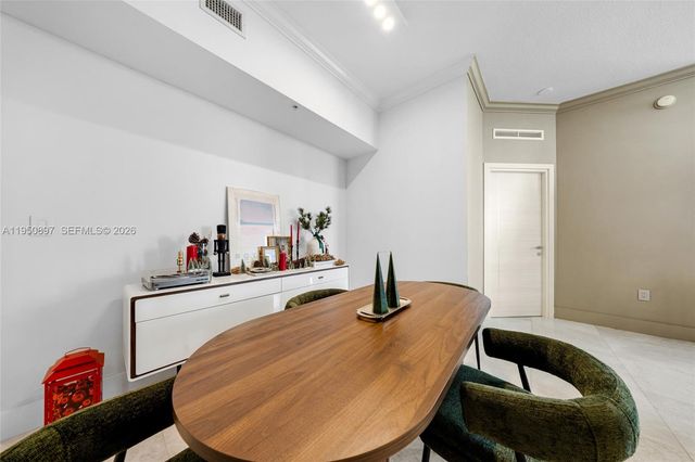 1745 E Hallandale Beach Blvd 2407W, Hallandale Beach, FL 33009