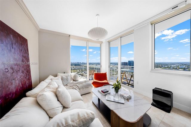 1745 E Hallandale Beach Blvd 2407W, Hallandale Beach, FL 33009