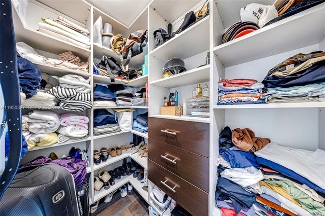 1745 E Hallandale Beach Blvd 2407W, Hallandale Beach, FL 33009