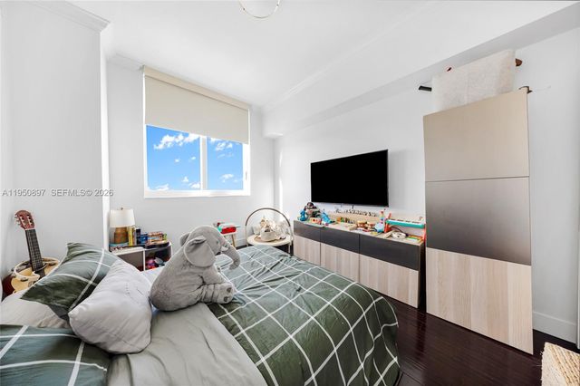 1745 E Hallandale Beach Blvd 2407W, Hallandale Beach, FL 33009