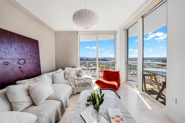 1745 E Hallandale Beach Blvd 2407W, Hallandale Beach, FL 33009