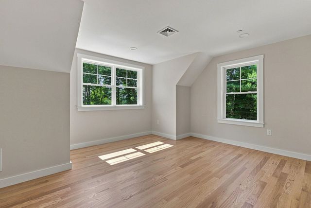 31 Moose Brook Lane, Hancock, NH 03449