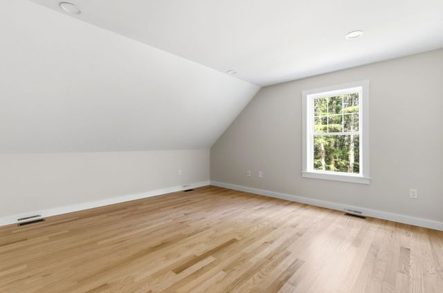 31 Moose Brook Lane, Hancock, NH 03449