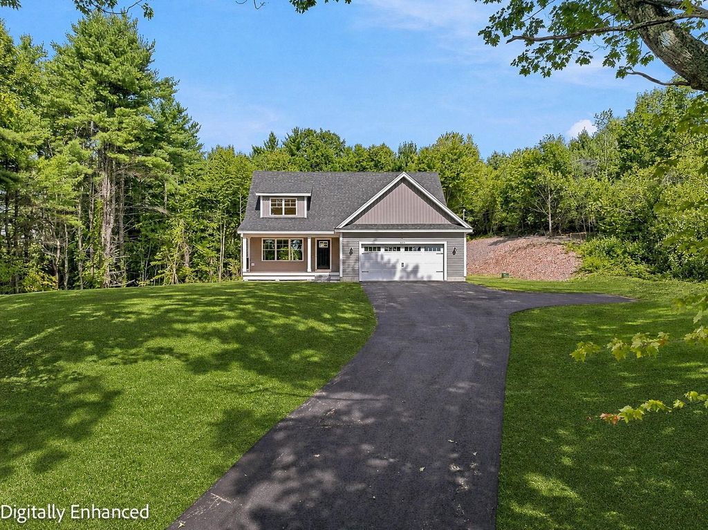 31 Moose Brook Lane, Hancock, NH 03449