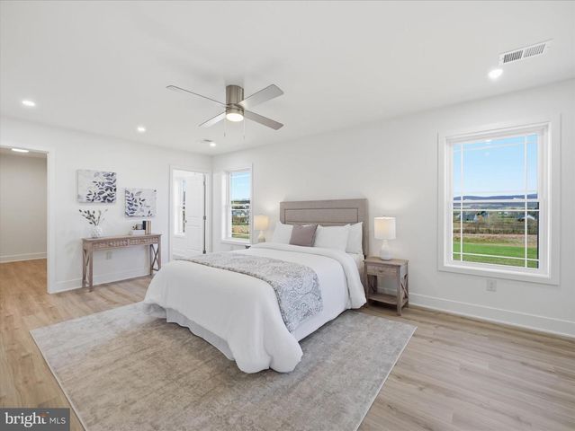 11802 MYSTIC ROCK LN S, Waynesboro, PA 17268