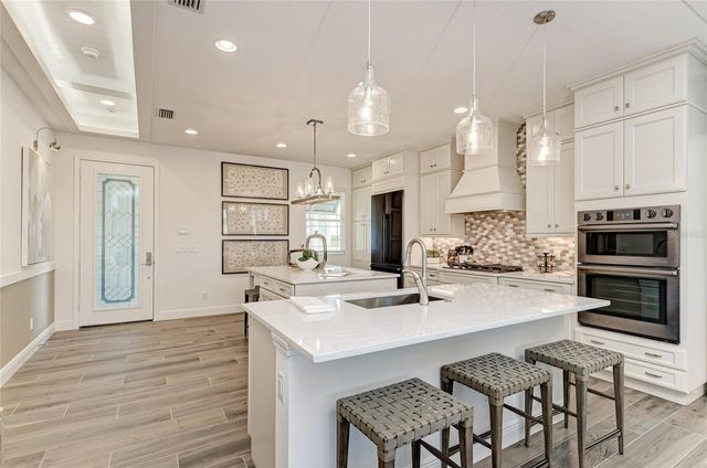 260 VAN GOGH COVE, Bradenton, FL 34212