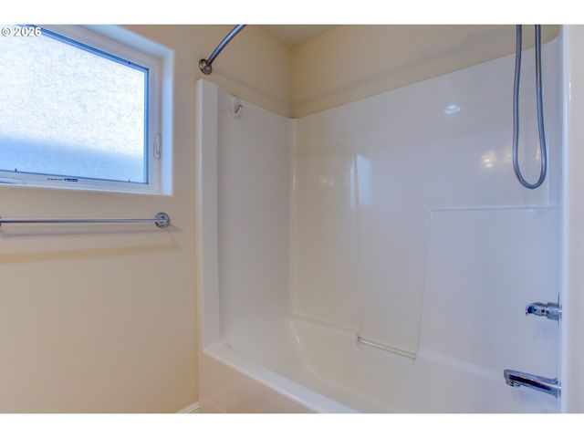 17289 Sw WHITLEY Way, Beaverton, OR 97006