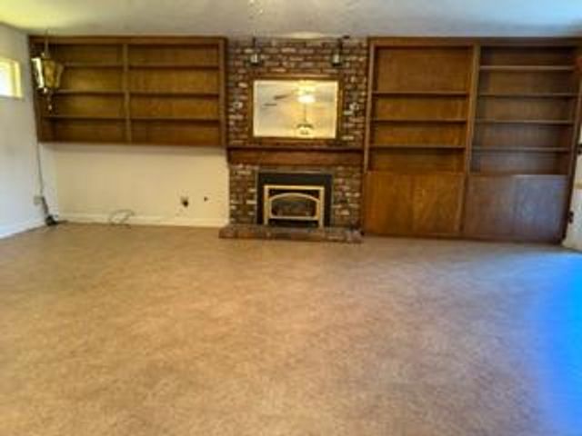 329 S Oak, Oakdale, CA 95361