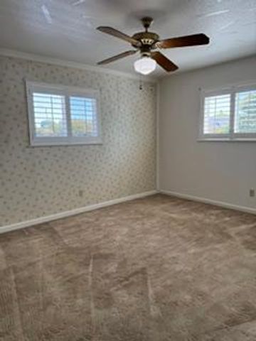 329 S Oak, Oakdale, CA 95361