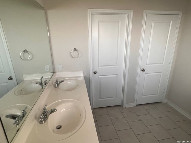 12150 Old Onyx, San Antonio, TX 78245