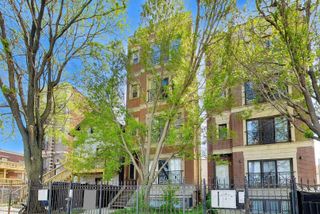 2519 W Congress Parkway 3, Chicago, IL 60612