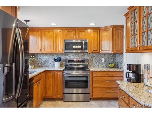 7589 S Cove Cir, Centennial, CO 80122