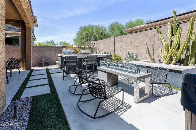 4522 E VISTA BONITA Drive, Phoenix, AZ 85050