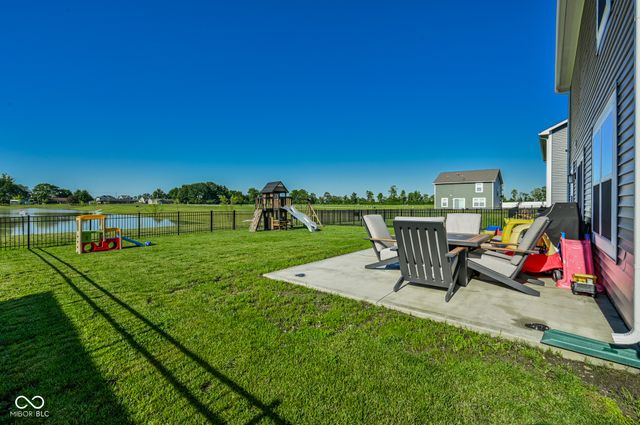 1435 Fleming Drive, Greenfield, IN 46140