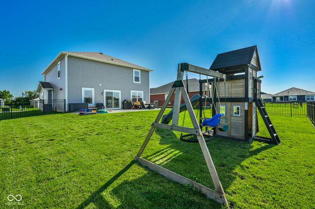 1435 Fleming Drive, Greenfield, IN 46140