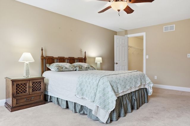 17 Gray Farm Rd, Littleton, MA 01460