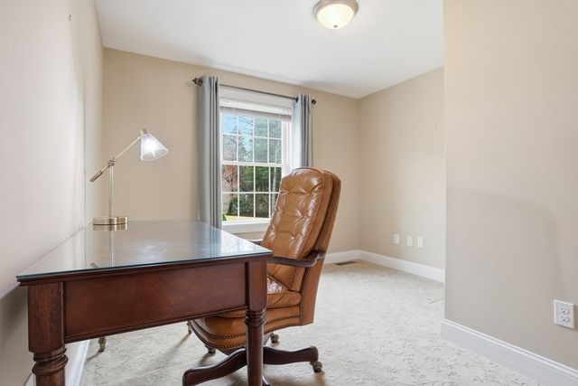 17 Gray Farm Rd, Littleton, MA 01460