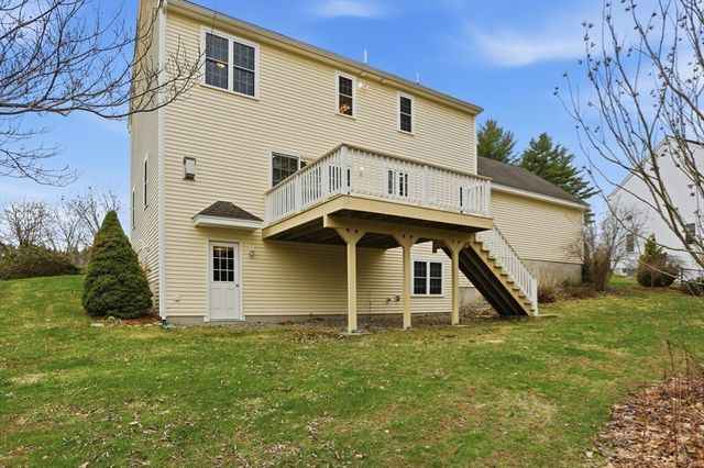 17 Gray Farm Rd, Littleton, MA 01460