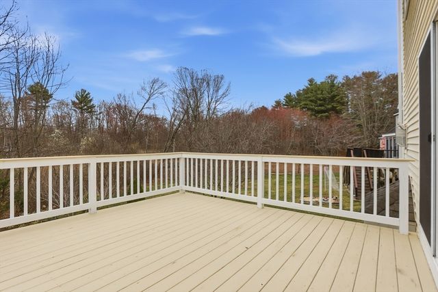 17 Gray Farm Rd, Littleton, MA 01460