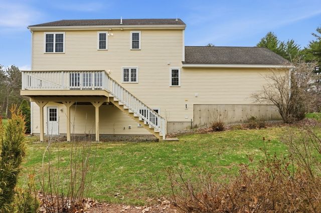 17 Gray Farm Rd, Littleton, MA 01460