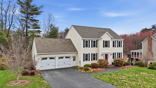 17 Gray Farm Rd, Littleton, MA 01460