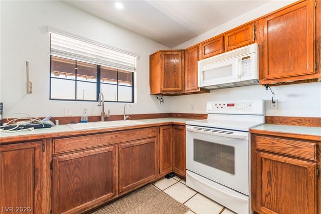 7045 Bilpar Road, Las Vegas, NV 89131