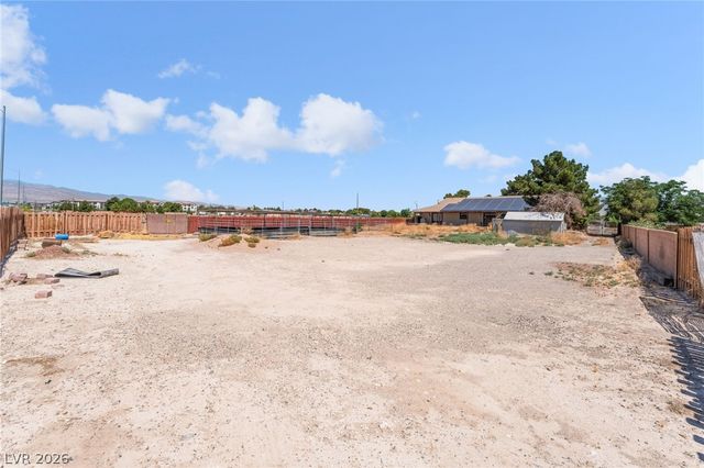 7045 Bilpar Road, Las Vegas, NV 89131