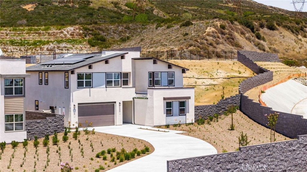 16094 Butterfly Drive, Fontana, CA 92336