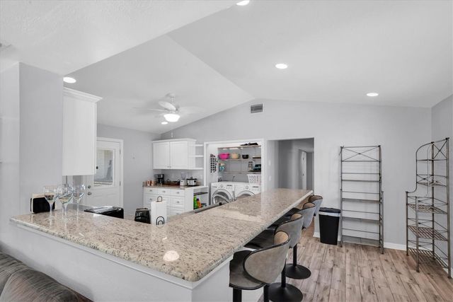 819 10TH STREET SW, Largo, FL 33770