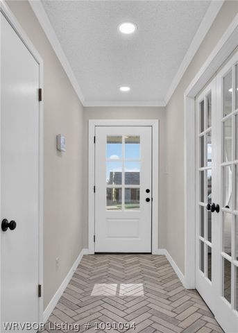 10 Azure Hills Drive, Van Buren, AR 72956