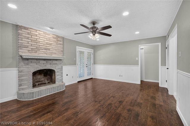 10 Azure Hills Drive, Van Buren, AR 72956