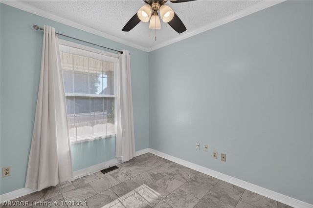 10 Azure Hills Drive, Van Buren, AR 72956